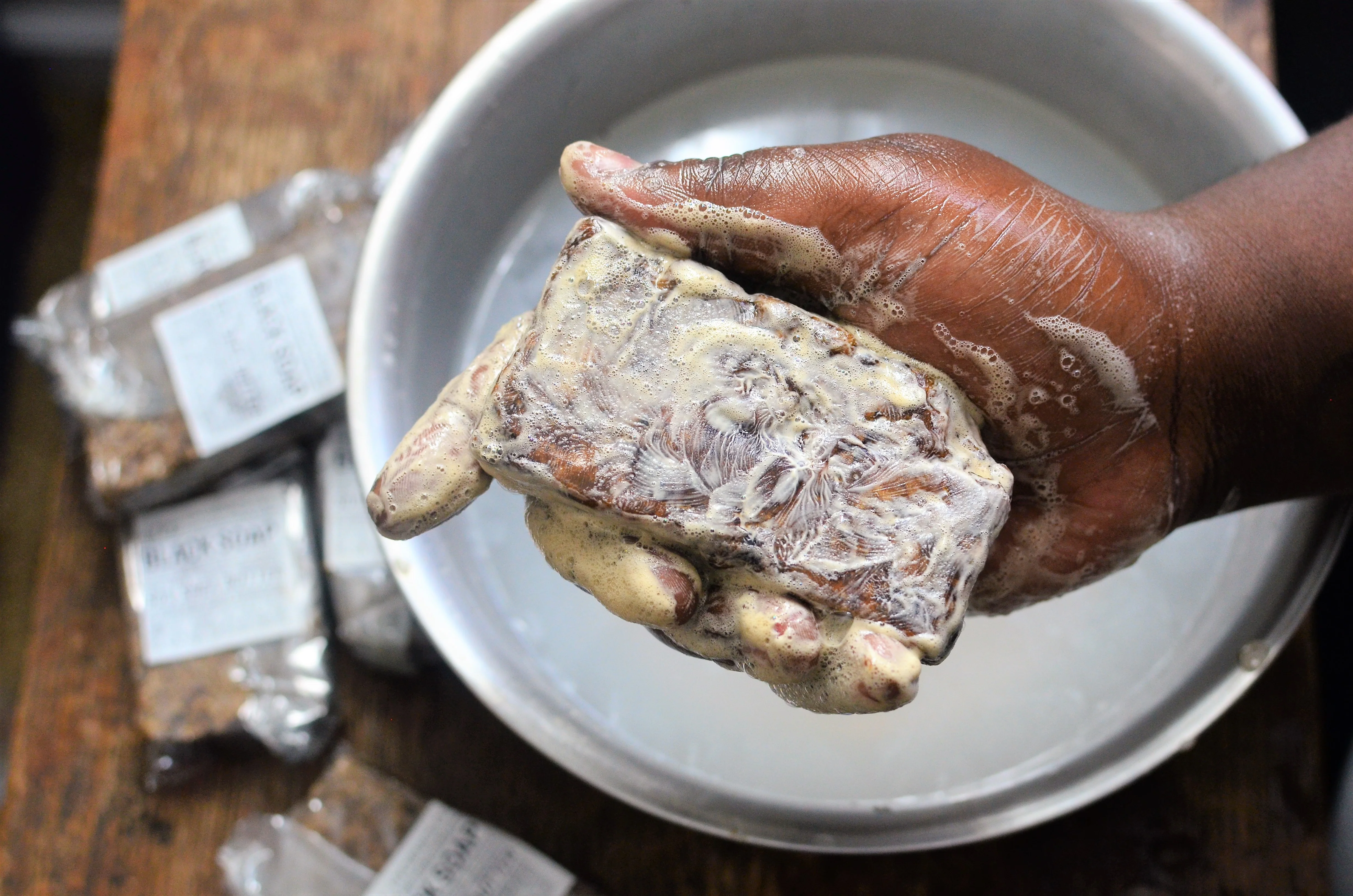 Black Soap Healing Cleansing & Shaving Bar w/ Plantain extract + 50% Shea Butter! [100% ORGANIC] - Image 2